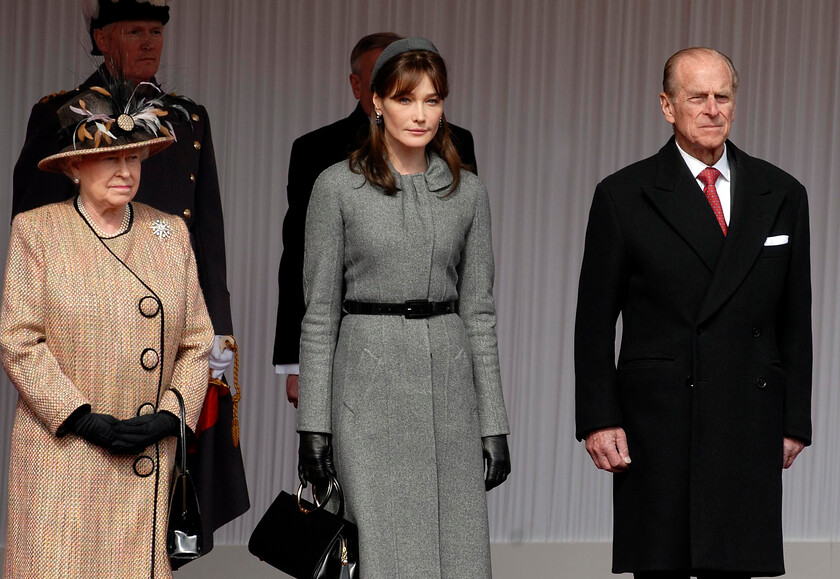 08-0632 31 
 State visit of Nicolas Sarkozy, President of the French Republic and Madame Nicolas Sarkozy, Windsor Riverside Station, with HM queen and the Duke of Ed - Mike Swift 25/3/08