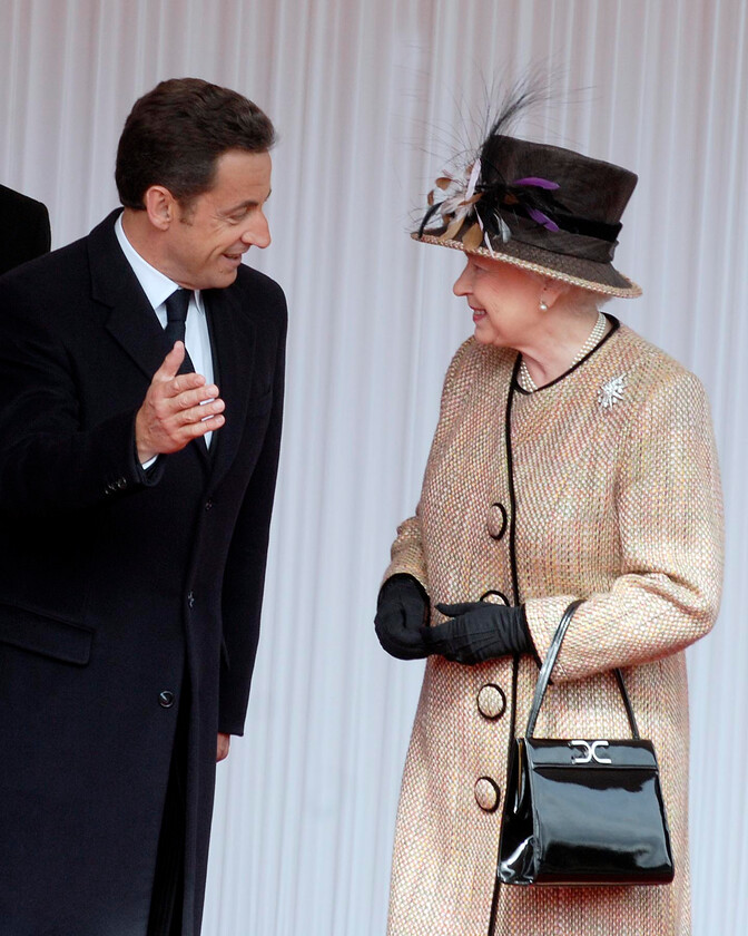 08-0632 23 
 State visit of Nicolas Sarkozy, President of the French Republic and Madame Nicolas Sarkozy, Windsor Riverside Station, with HM queen and the Duke of Ed - Mike Swift 25/3/08